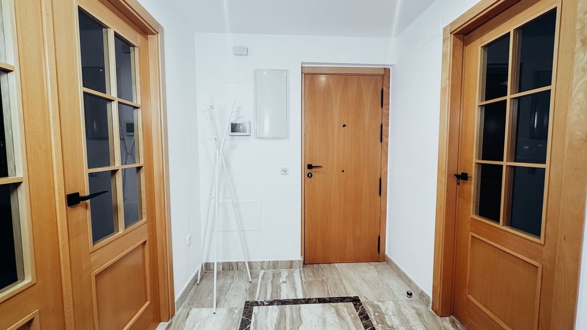 3 slaapkamer Appartement te koop in Estepona met zwembad - € 715.000 (Ref: 9539922)