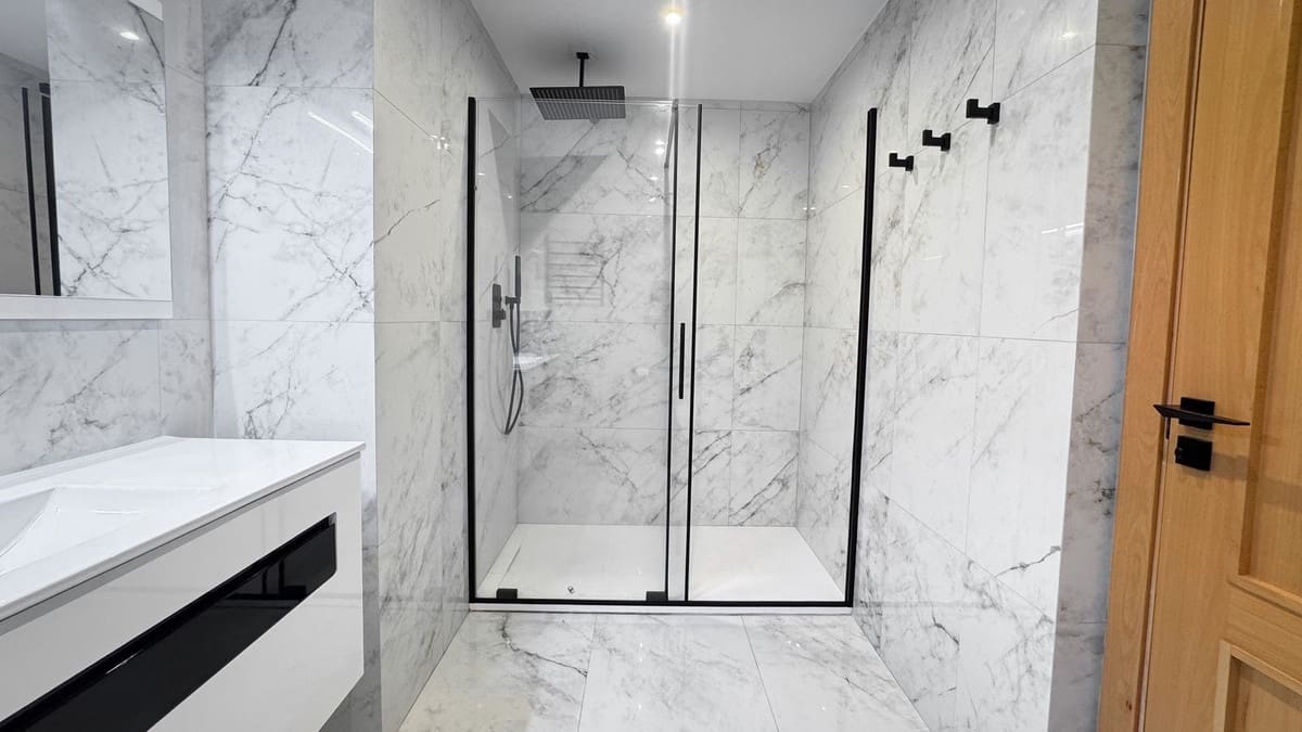 3 slaapkamer Appartement te koop in Estepona met zwembad - € 715.000 (Ref: 9539922)