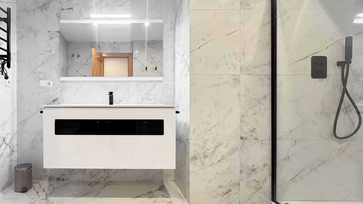 3 slaapkamer Appartement te koop in Estepona met zwembad - € 715.000 (Ref: 9539922)