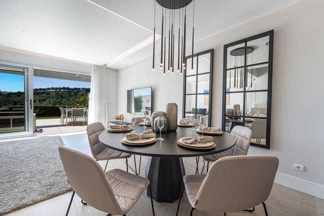 3 sypialnia Dom na sprzedaż w La Cala Golf, Mijas z basenem garażem - 715 000 € (Ref: 9539923)