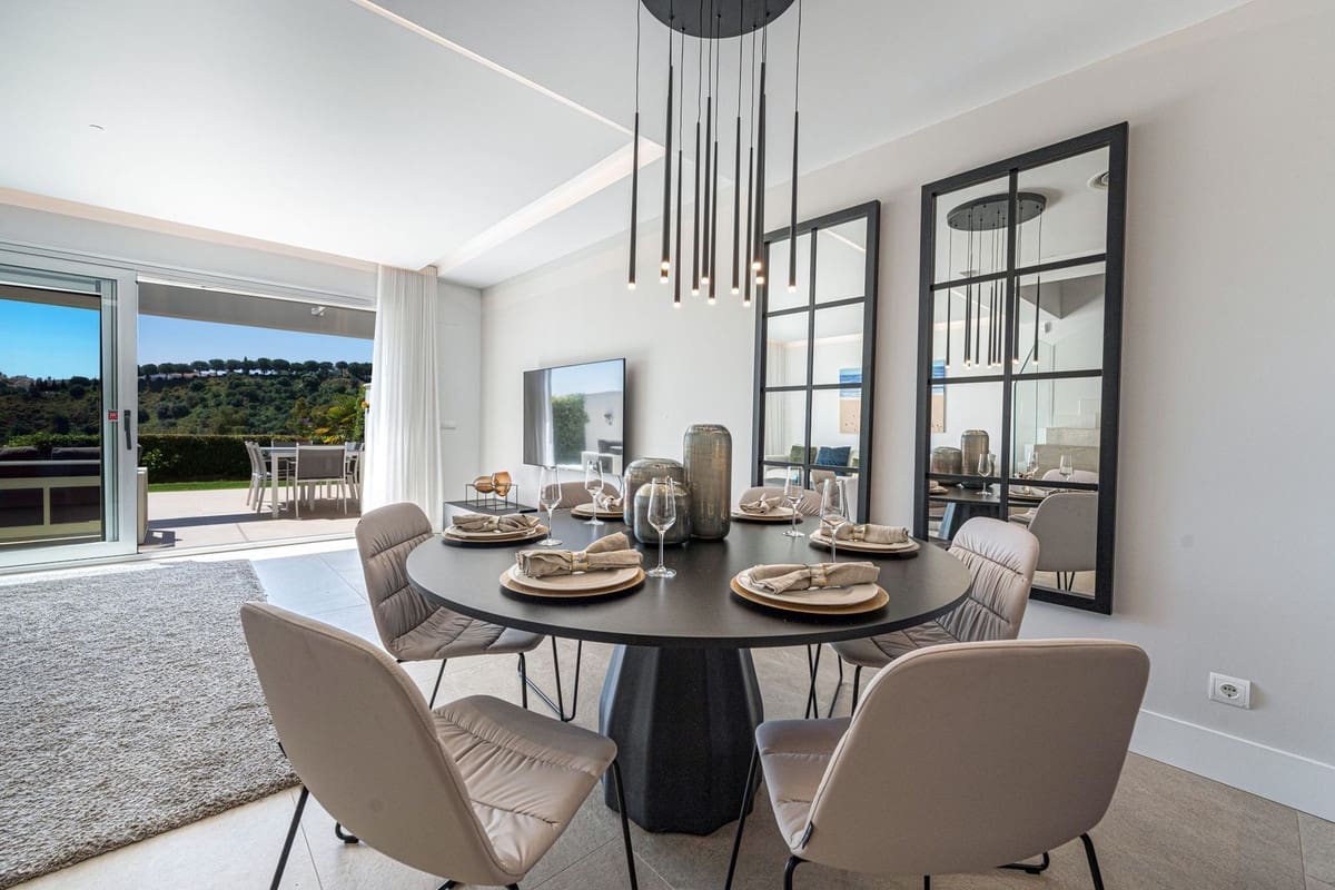 3 bedroom Townhouse for sale in La Cala Golf with pool garage - € 699,000 (Ref: 9539923)