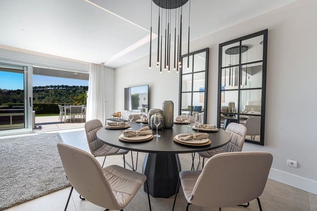 3 bedroom Townhouse for sale in La Cala Golf, Mijas with pool garage - € 699,000 (Ref: 9539923)