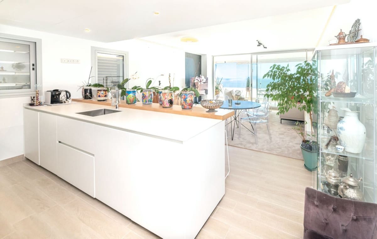 3 soveværelse Lejlighed til salg i Fuengirola - € 719.000 (Ref: 9539925)