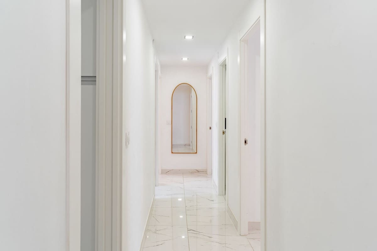 4 soveværelse Lejlighed til salg i Fuengirola med swimmingpool - € 720.000 (Ref: 9539926)