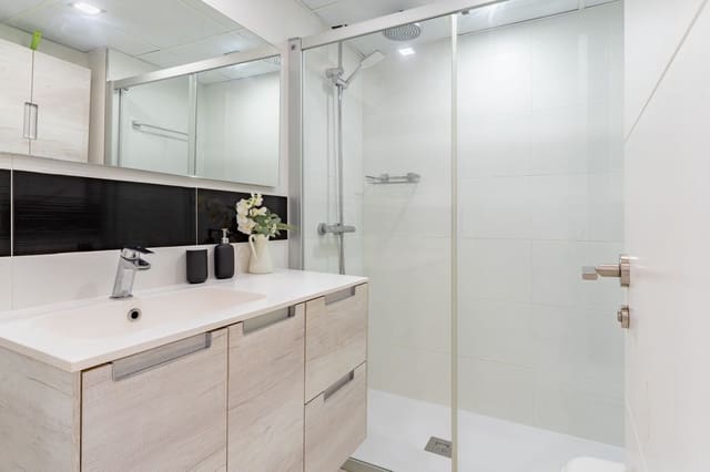 4 soveværelse Lejlighed til salg i Centro ciudad, Fuengirola med swimmingpool - € 720.000 (Ref: 9539926)