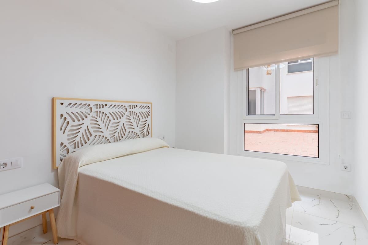 4 soveværelse Lejlighed til salg i Fuengirola med swimmingpool - € 720.000 (Ref: 9539926)