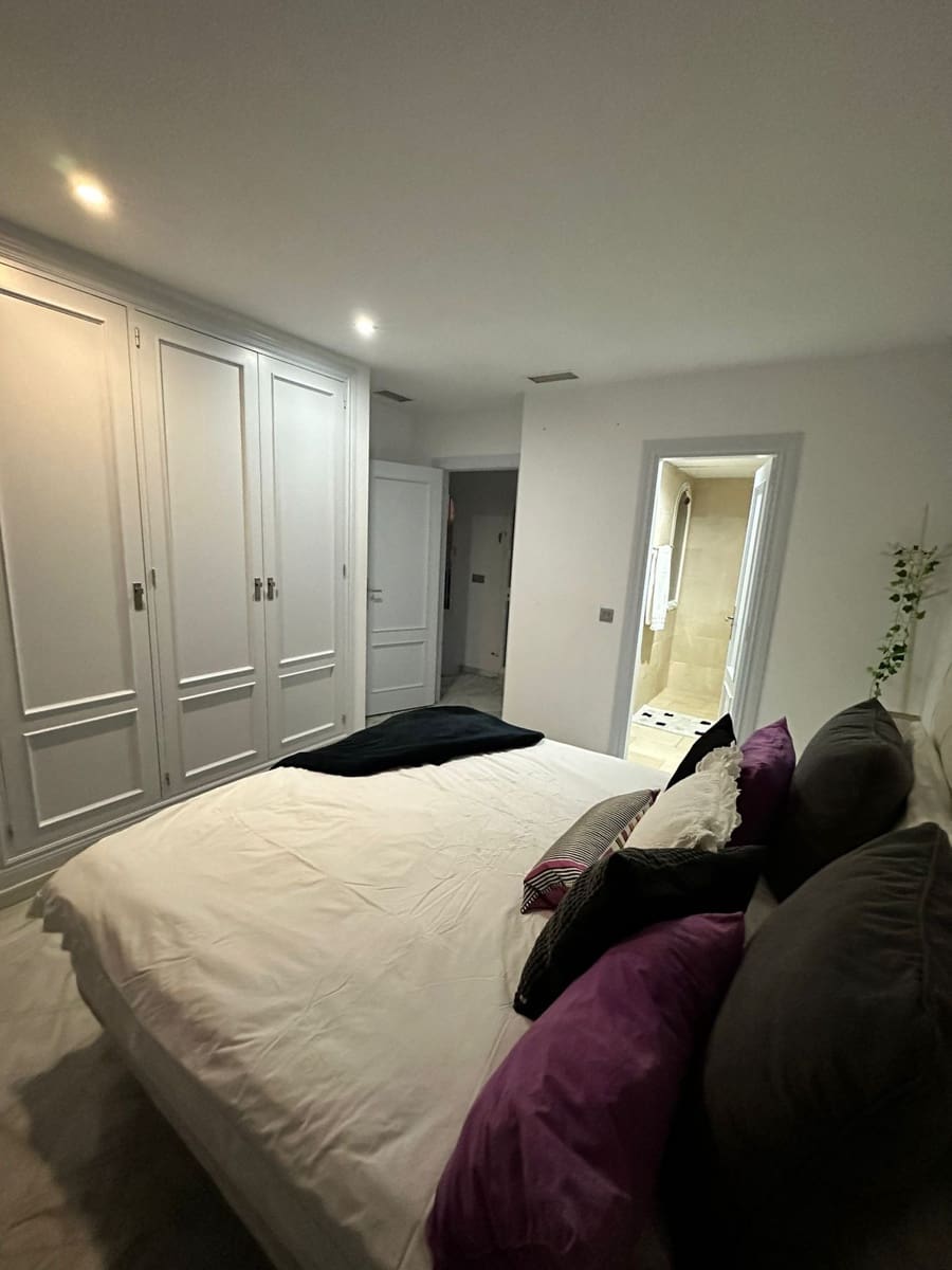 4 camera da letto Casa in vendita in Aloha Golf con piscina - 720.000 € (Rif: 9539928)