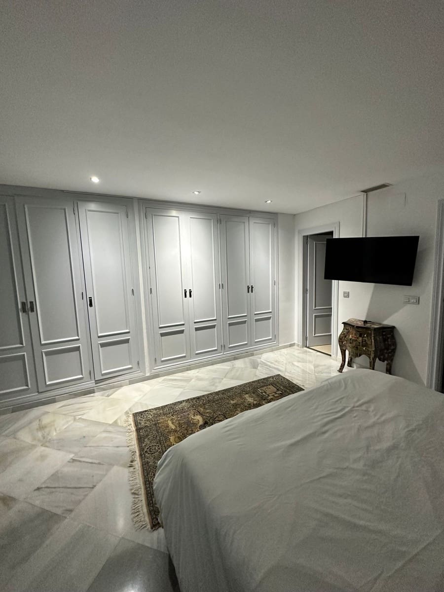 4 camera da letto Casa in vendita in Aloha Golf con piscina - 720.000 € (Rif: 9539928)