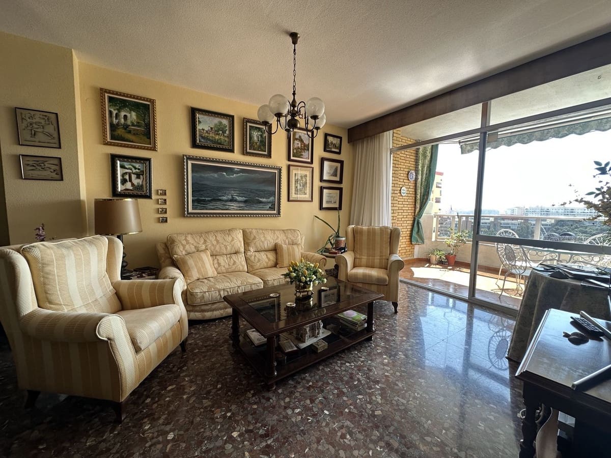 Apartamento de 4 habitaciones en Málaga ciudad en venta - 721.000 € (Ref: 9539929)
