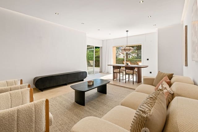 3 soveværelse Lejlighed til salg i La Dama de Noche - La Alzambra, Marbella med swimmingpool - € 725.000 (Ref: 9539930)