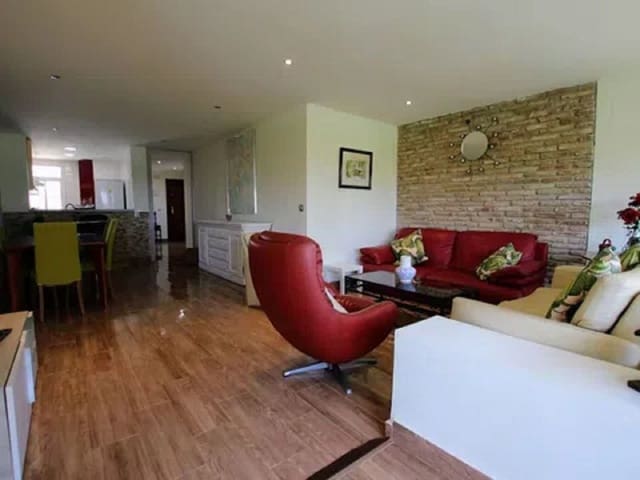 Apartamento de 3 habitaciones en Torremolinos en venta con piscina - 727.500 € (Ref: 9539932)