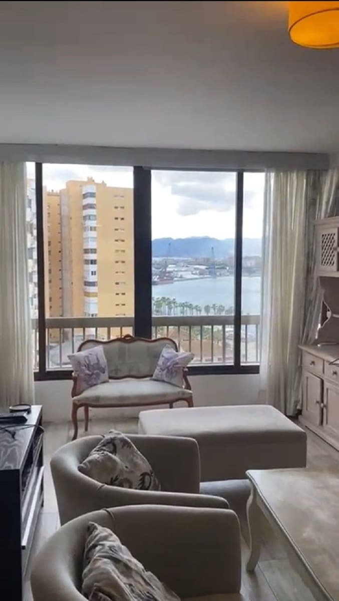 Apartamento de 2 habitaciones en Málaga ciudad en venta - 729.750 € (Ref: 9539935)