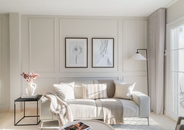 2 quarto Casa em Banda para venda em La Dama de Noche - La Alzambra, Marbella com piscina - 730 000 € (Ref: 9539938)