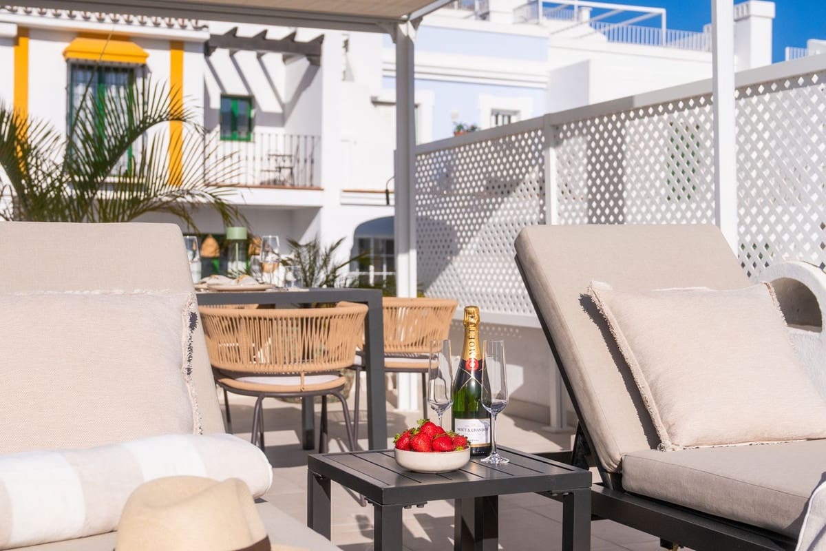 2 quarto Casa em Banda para venda em Nueva Andalucia com piscina - 730 000 € (Ref: 9539938)