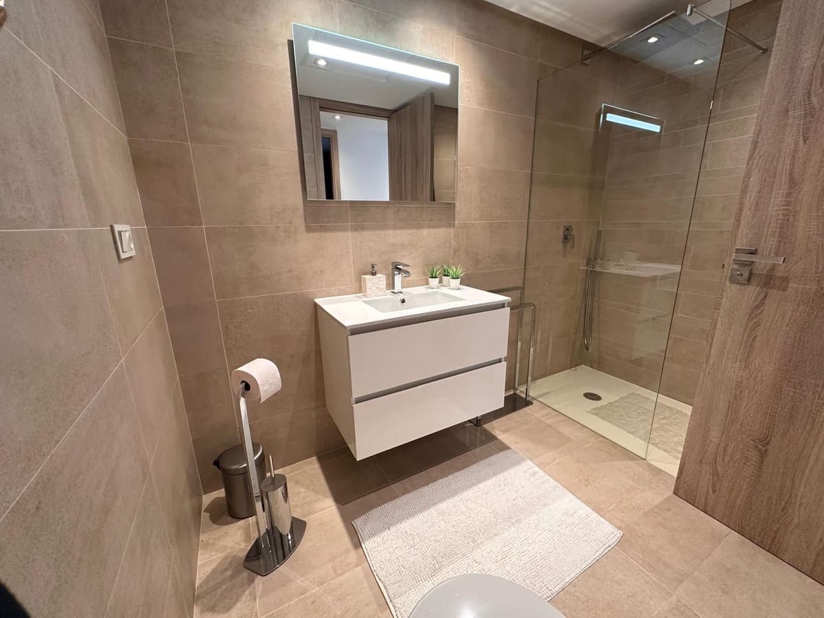 3 sovrum Lägenhet till salu i Benahavis med pool garage - 739 000 € (Ref: 9539941)