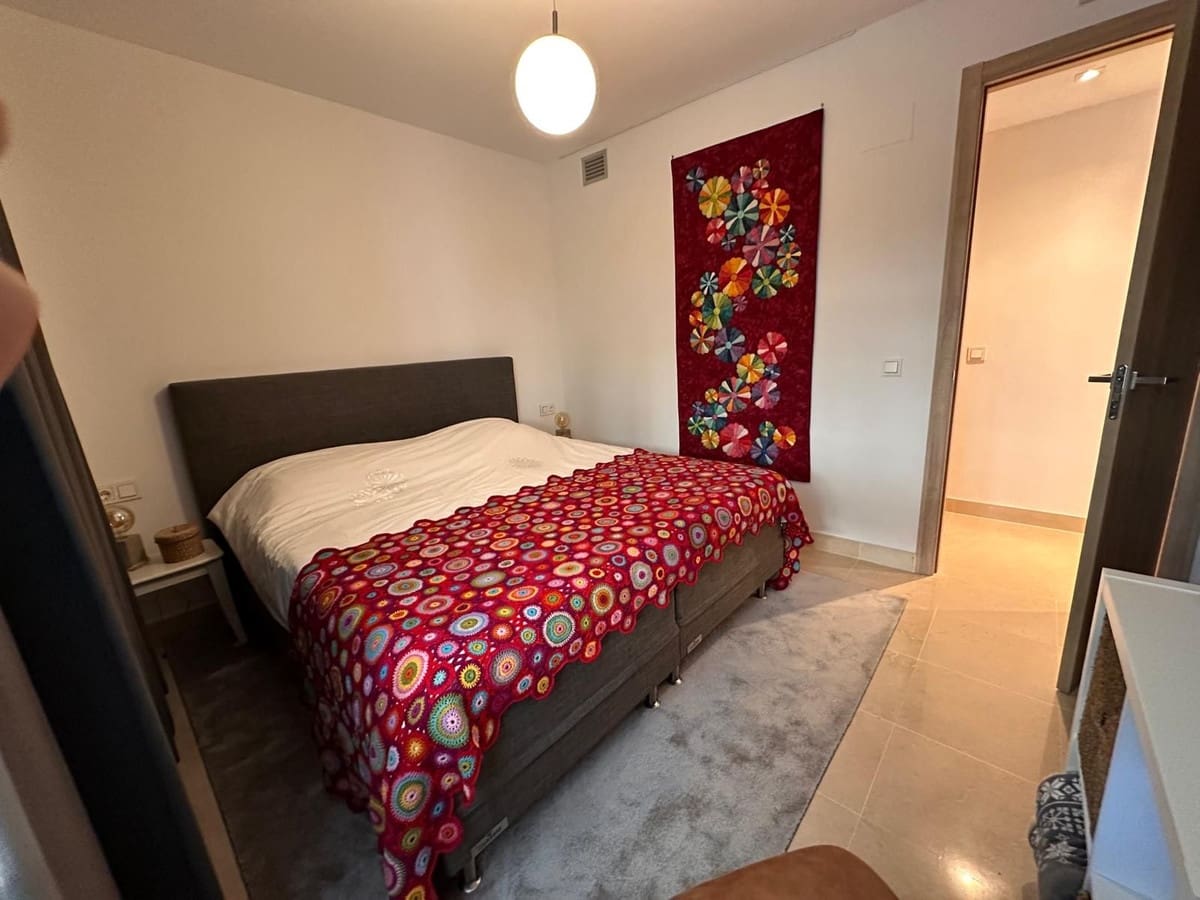 3 sovrum Lägenhet till salu i Benahavis med pool garage - 739 000 € (Ref: 9539941)