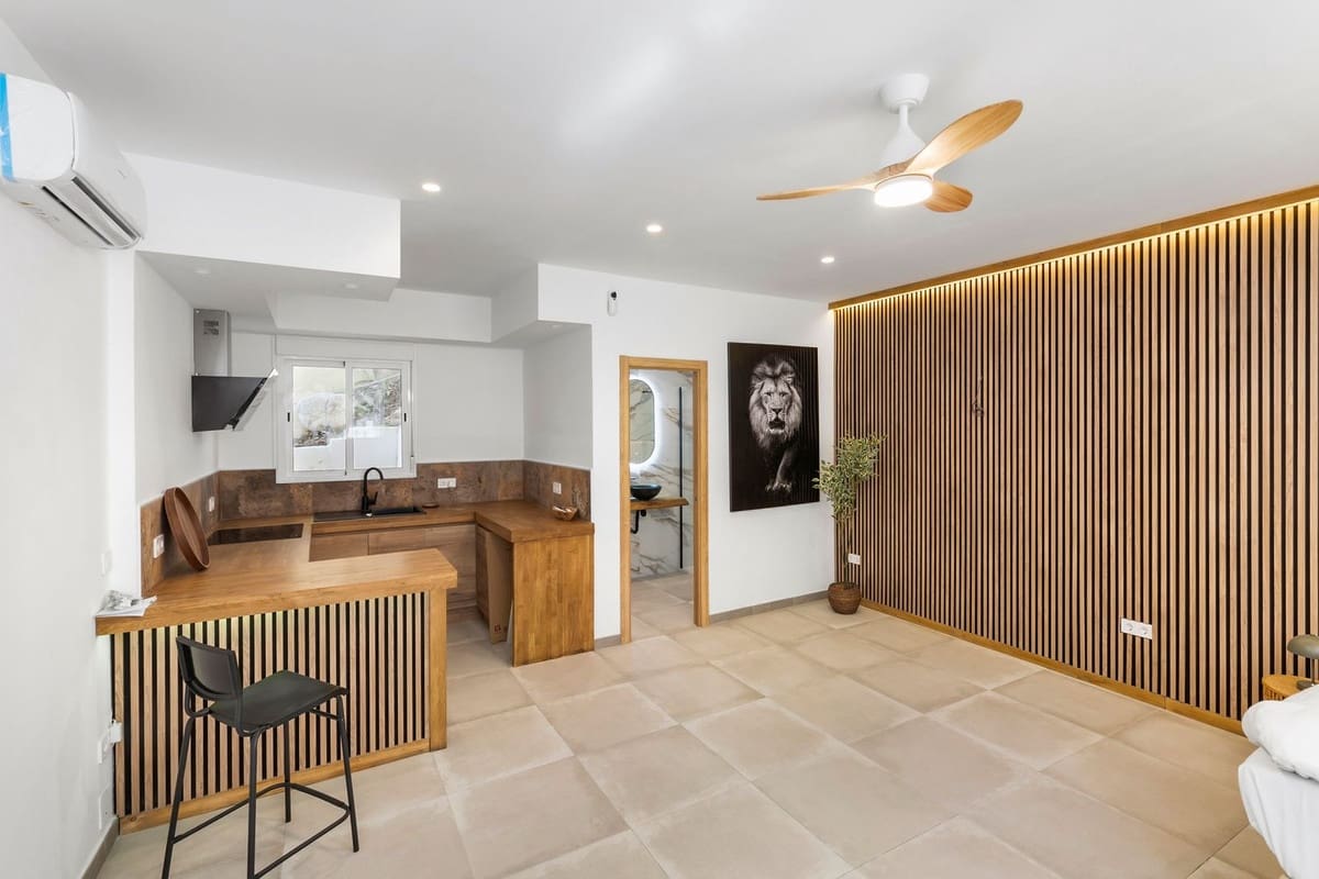 Casa de 4 habitaciones en Riviera del Sol en venta con piscina garaje - 739.000 € (Ref: 9539942)