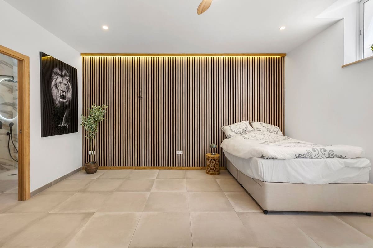 Casa de 4 habitaciones en Riviera del Sol en venta con piscina garaje - 739.000 € (Ref: 9539942)