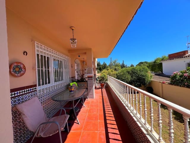 5 chambre Villa/Maison Semi-Mitoyenne à vendre à Montealto - Monterrey, Benalmádena avec garage - 749 000 € (Ref: 9539947)