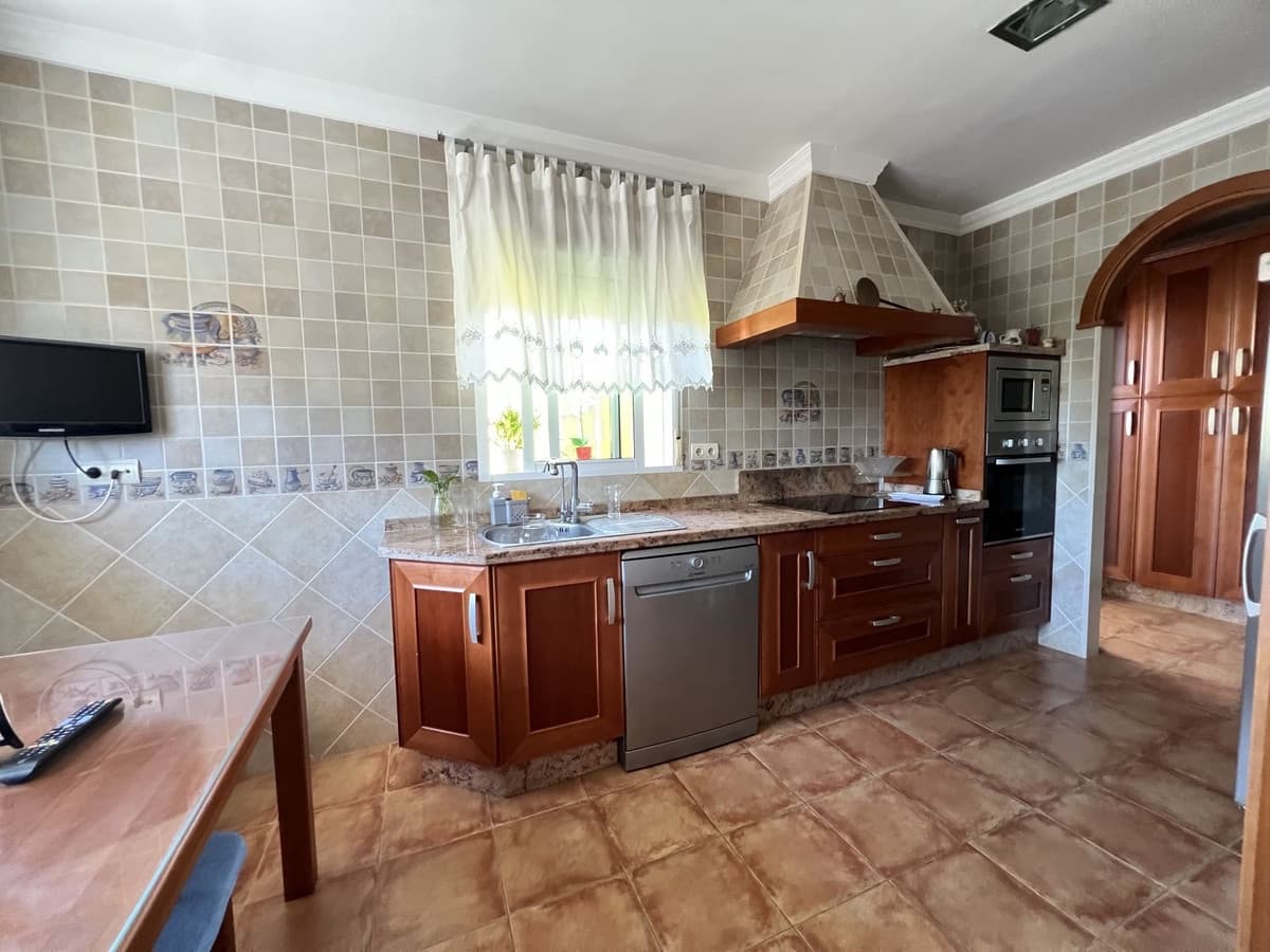 5 chambre Villa/Maison Semi-Mitoyenne à vendre à Benalmadena avec garage - 749 000 € (Ref: 9539947)