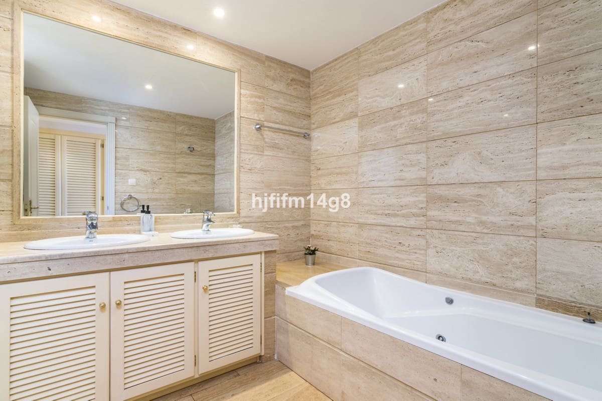 2 bedroom Apartment for sale in Nueva Andalucia with pool - € 750,000 (Ref: 9539948)