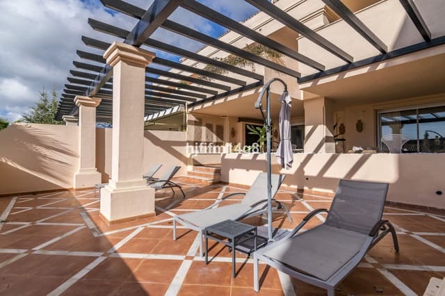 2 quarto Apartamento para venda em La Dama de Noche - La Alzambra, Marbella com piscina - 750 000 € (Ref: 9539948)