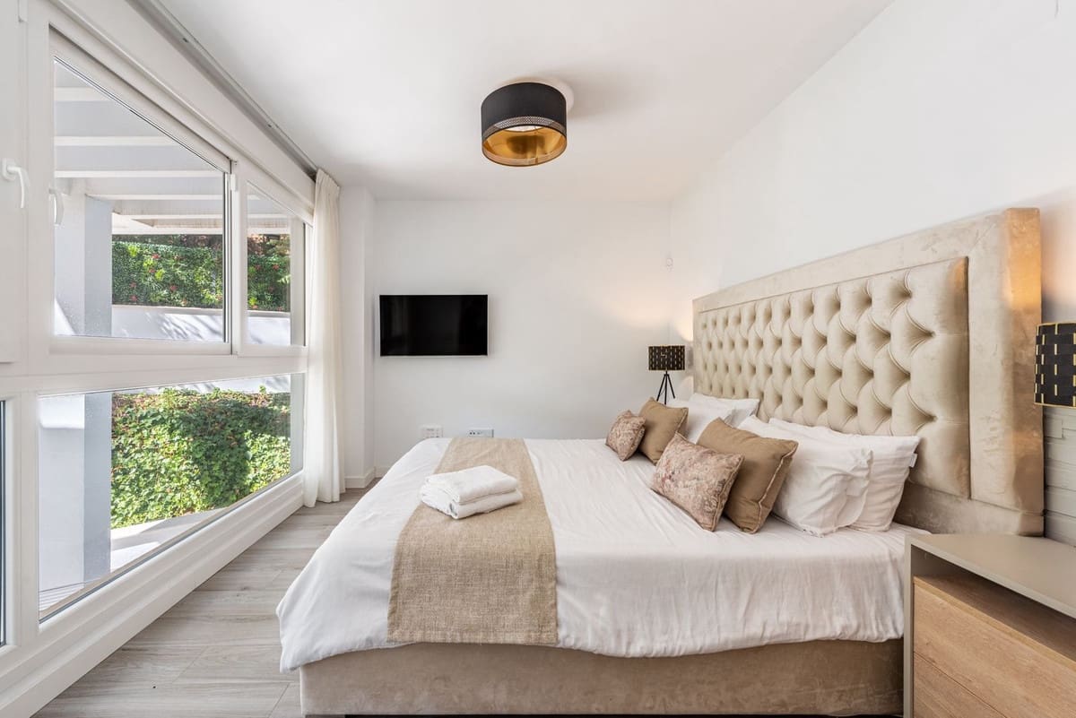 3 sypialnia Apartament na sprzedaż w Benahavis z basenem - 750 000 € (Ref: 9539949)