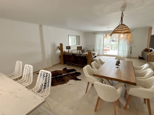 3 quarto Apartamento para venda em Sotogrande, San Roque com piscina garagem - 750 000 € (Ref: 9539951)