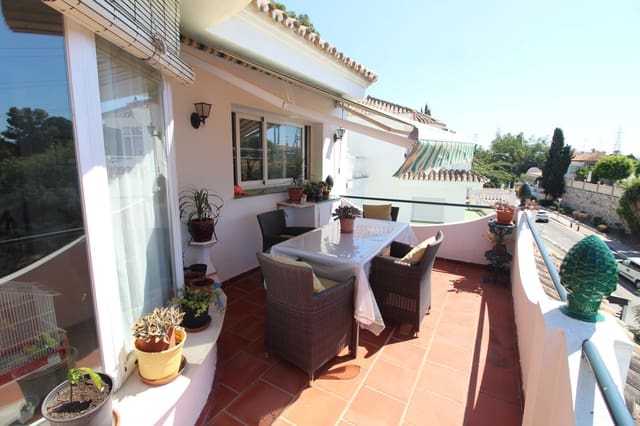 4 soveværelse Villa til salg i La Dama de Noche - La Alzambra, Marbella - € 750.000 (Ref: 9539960)