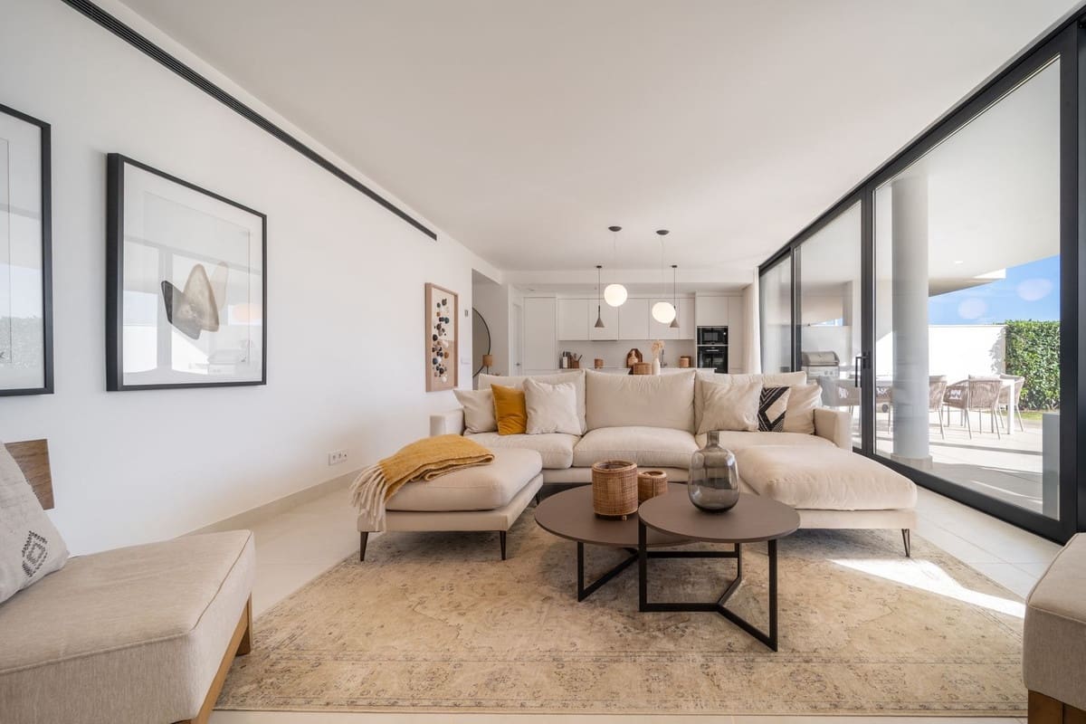 3 quarto Apartamento para venda em Fuengirola com piscina - 759 000 € (Ref: 9539963)