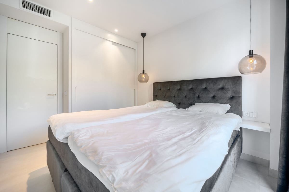 3 quarto Apartamento para venda em Fuengirola com piscina - 759 000 € (Ref: 9539963)