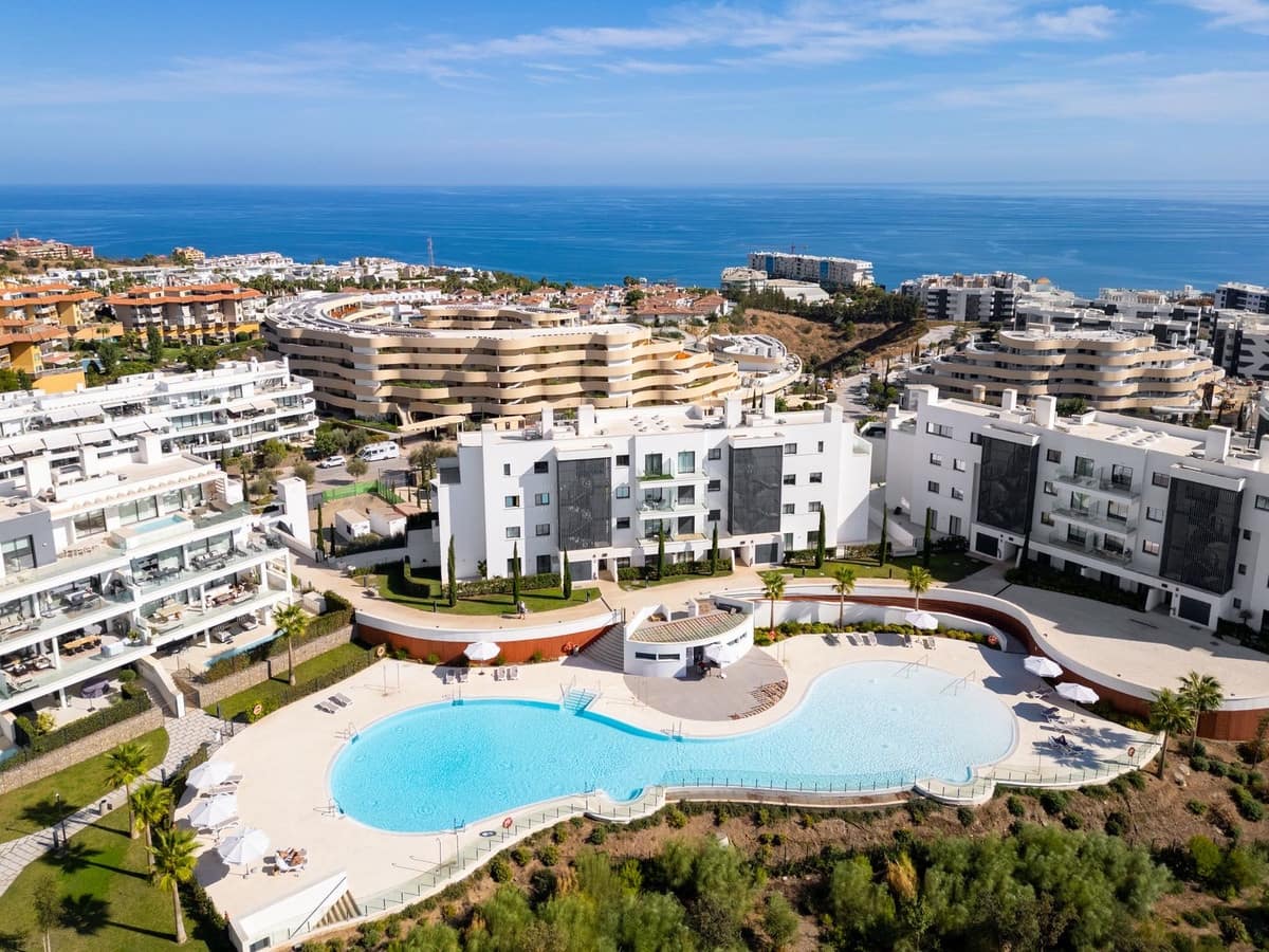 3 quarto Apartamento para venda em Fuengirola com piscina - 759 000 € (Ref: 9539963)