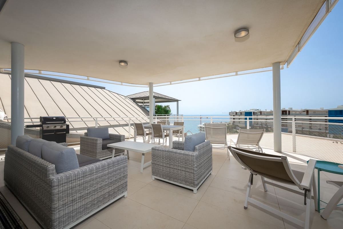 3 soveværelse Lejlighed til salg i Fuengirola med swimmingpool - € 759.000 (Ref: 9539964)