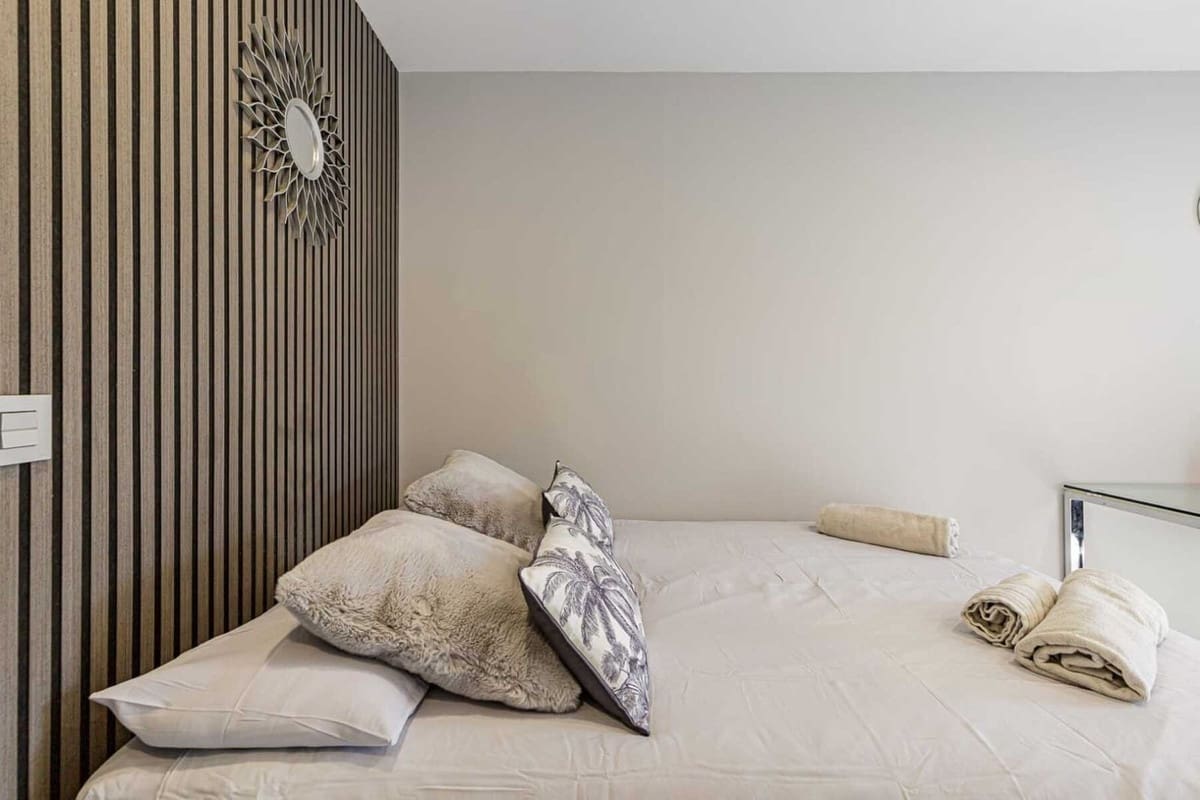 3 chambre Penthouse à vendre à Nueva Andalucia avec piscine - 770 000 € (Ref: 9539969)