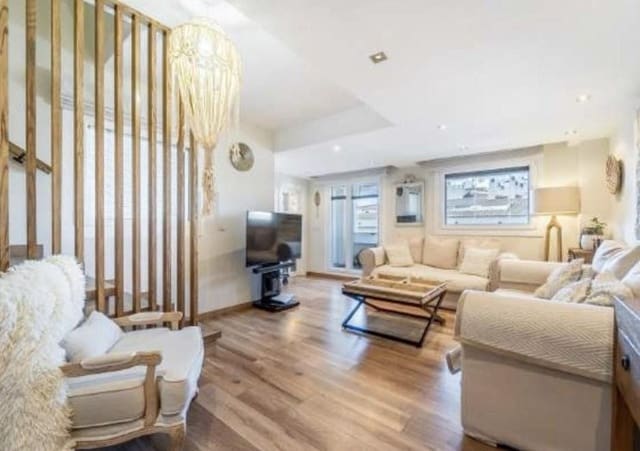 3 soveværelse Penthouse til salg i Benalmadena Costa, Benalmádena med swimmingpool garage - € 774.000 (Ref: 9539971)