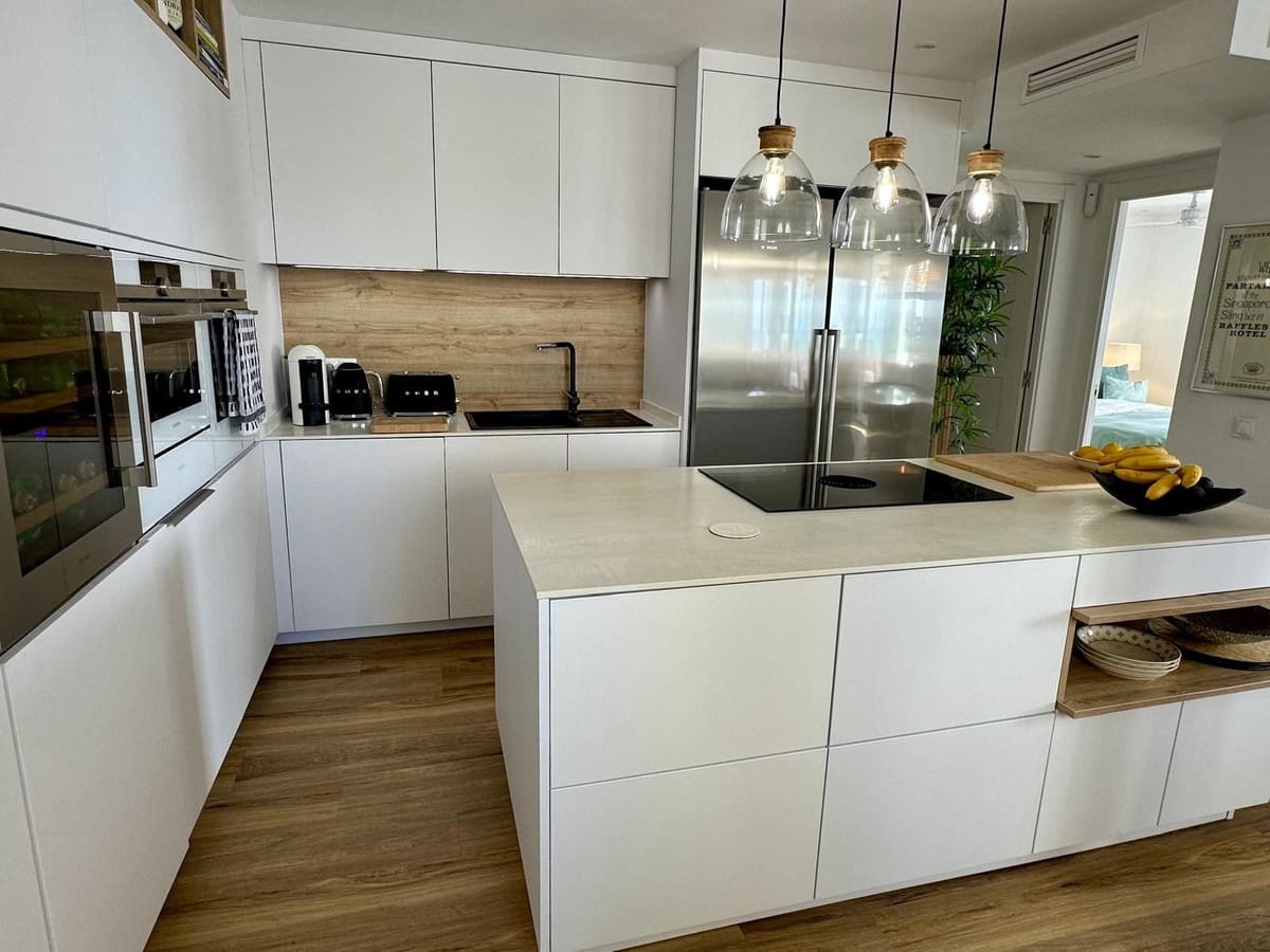 Apartamento de 2 habitaciones en Riviera del Sol en venta - 775.000 € (Ref: 9539973)