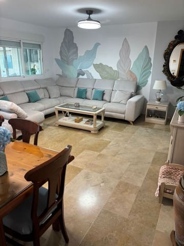 4 sovrum Takvåning till salu i Torremolinos med pool - 775 000 € (Ref: 9539974)