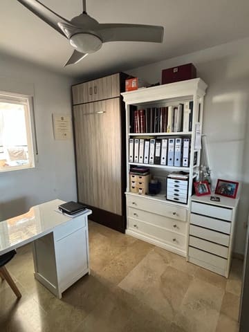 4 sovrum Takvåning till salu i Torremolinos med pool - 775 000 € (Ref: 9539974)