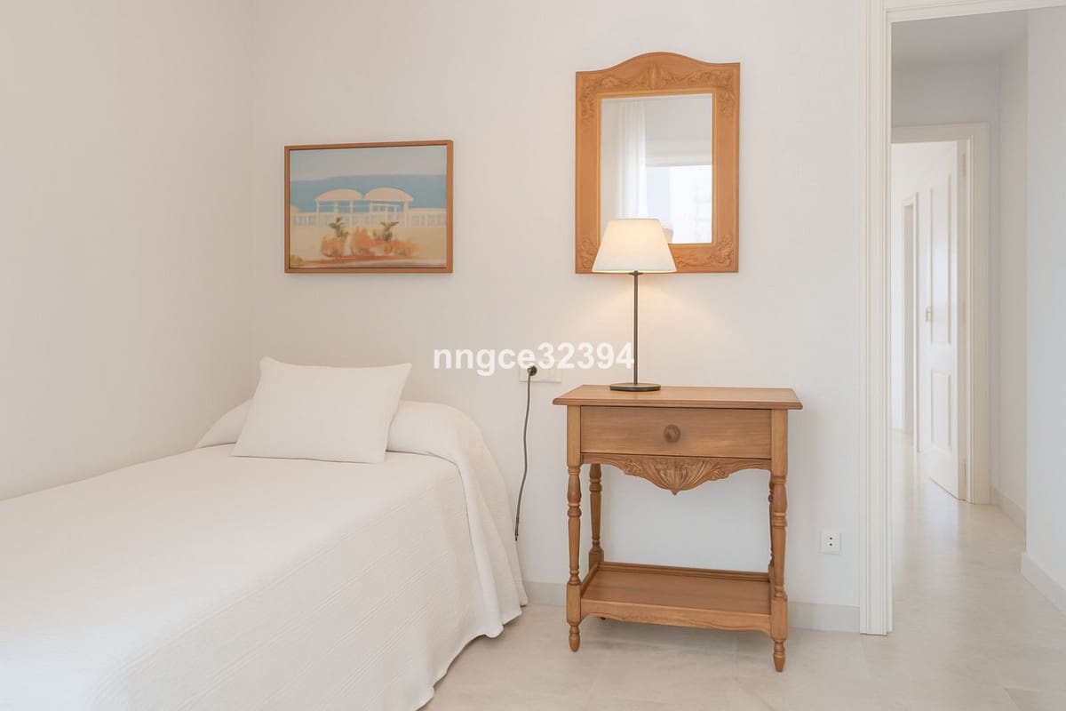 Apartamento de 5 habitaciones en San Pedro de Alcantara en venta con piscina garaje - 779.900 € (Ref: 9539976)