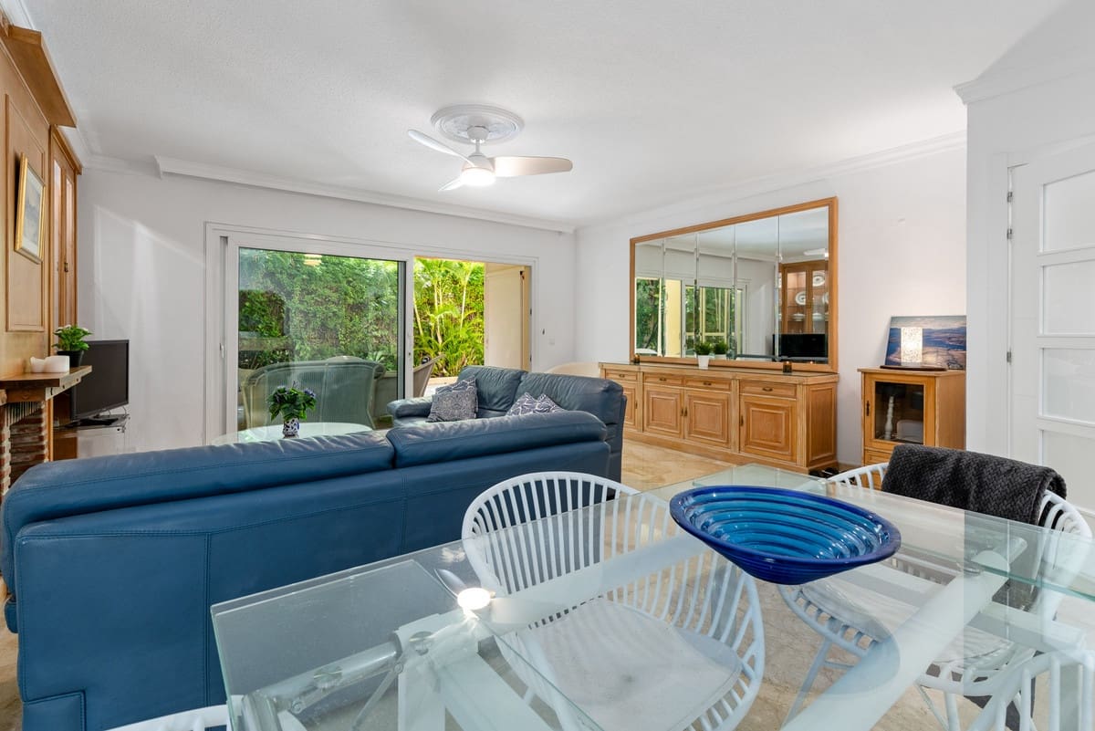 3 slaapkamer Appartement te koop in Marbella met zwembad - € 790.000 (Ref: 9539978)