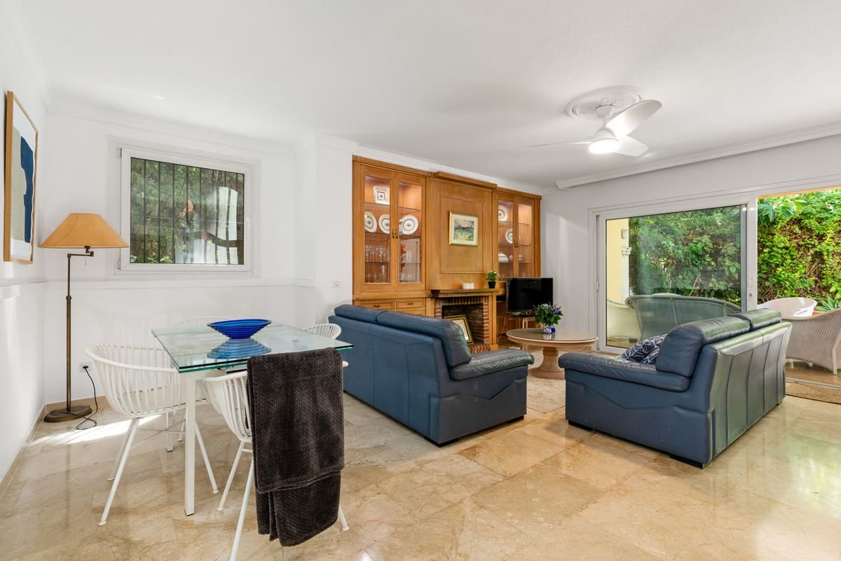 3 slaapkamer Appartement te koop in Marbella met zwembad - € 790.000 (Ref: 9539978)