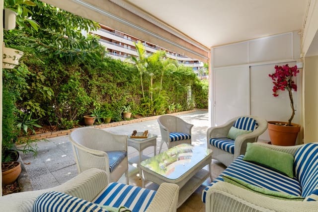 3 slaapkamer Appartement te koop in Marbella met zwembad - € 790.000 (Ref: 9539978)