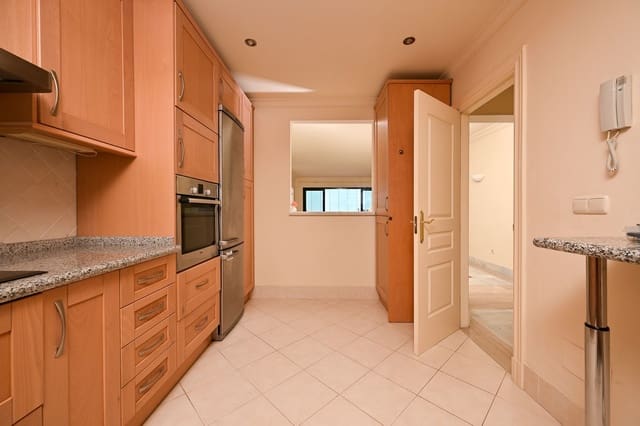 3 sypialnia Apartament na sprzedaż w Benahavís pueblo, Benahavís z basenem garażem - 790 000 € (Ref: 9539980)