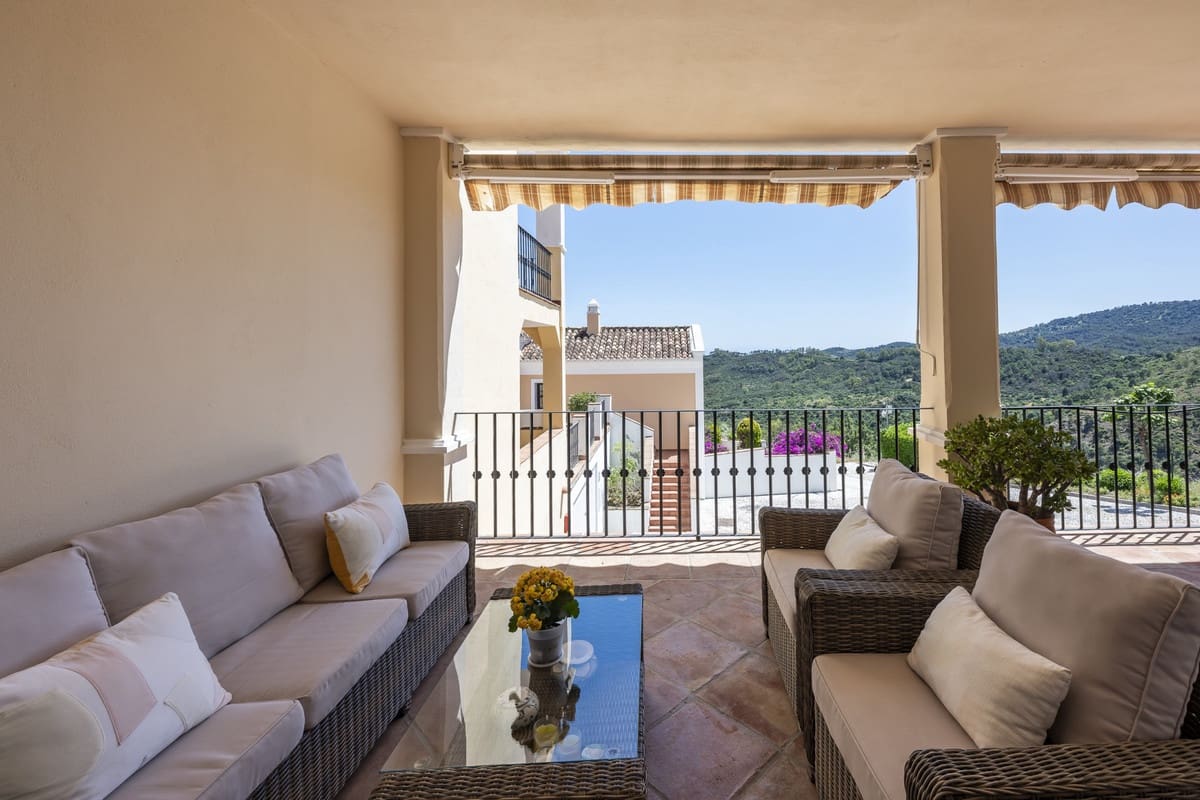 4 sovrum Hus till salu i Benahavis med pool - 790 000 € (Ref: 9539982)