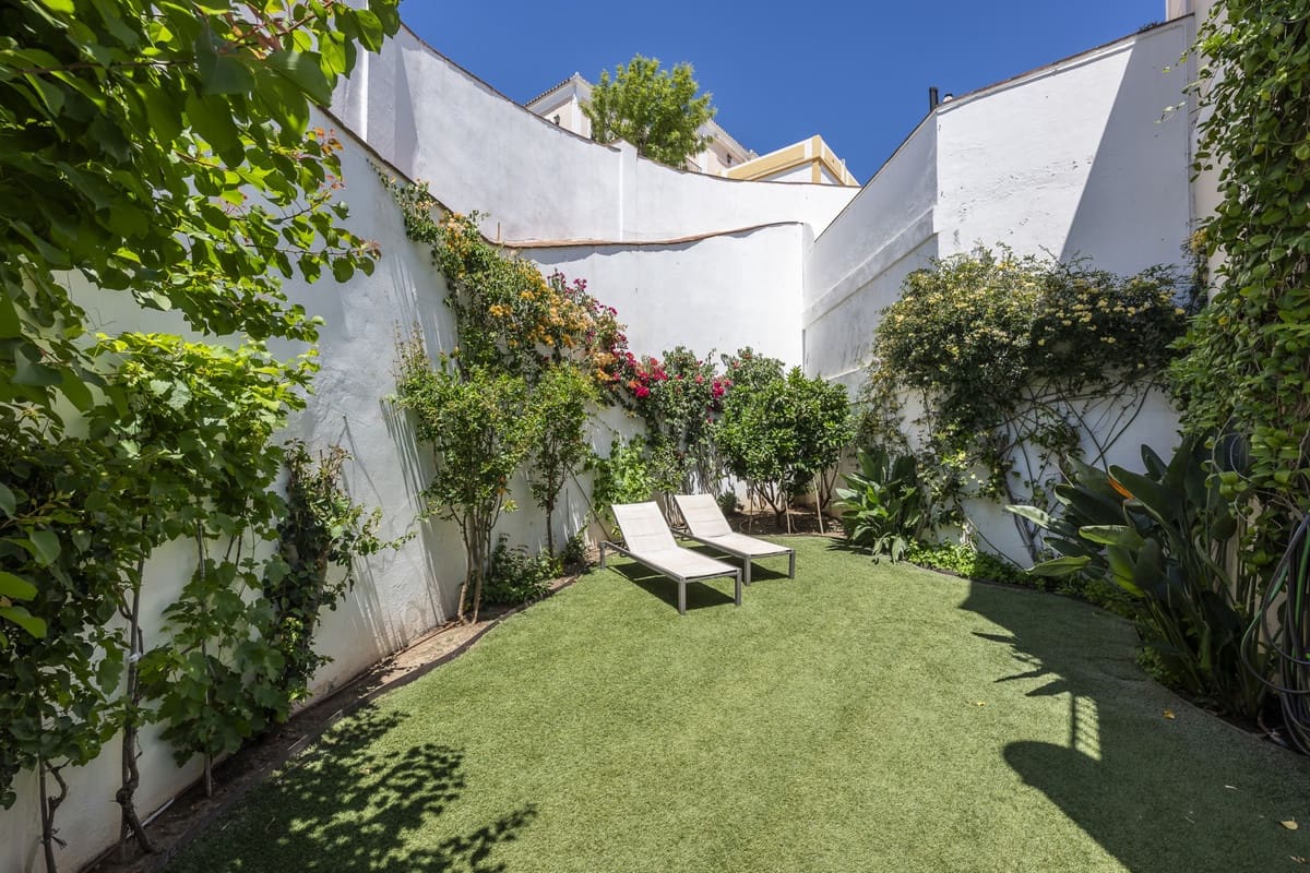 4 sovrum Hus till salu i Benahavis med pool - 790 000 € (Ref: 9539982)