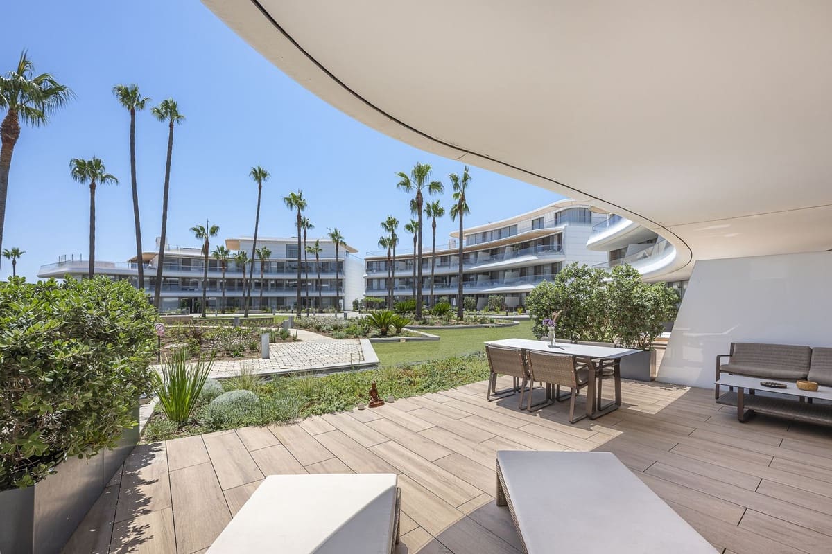 2 camera da letto Appartamento in vendita in New Golden Mile con piscina garage - 795.000 € (Rif: 9539983)