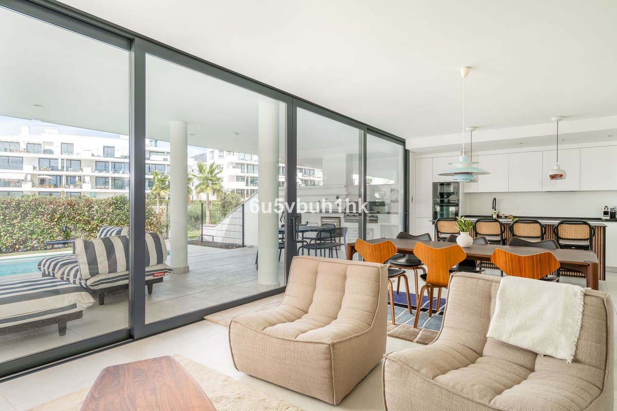 3 soveværelse Lejlighed til salg i Fuengirola med swimmingpool garage - € 795.000 (Ref: 9539985)