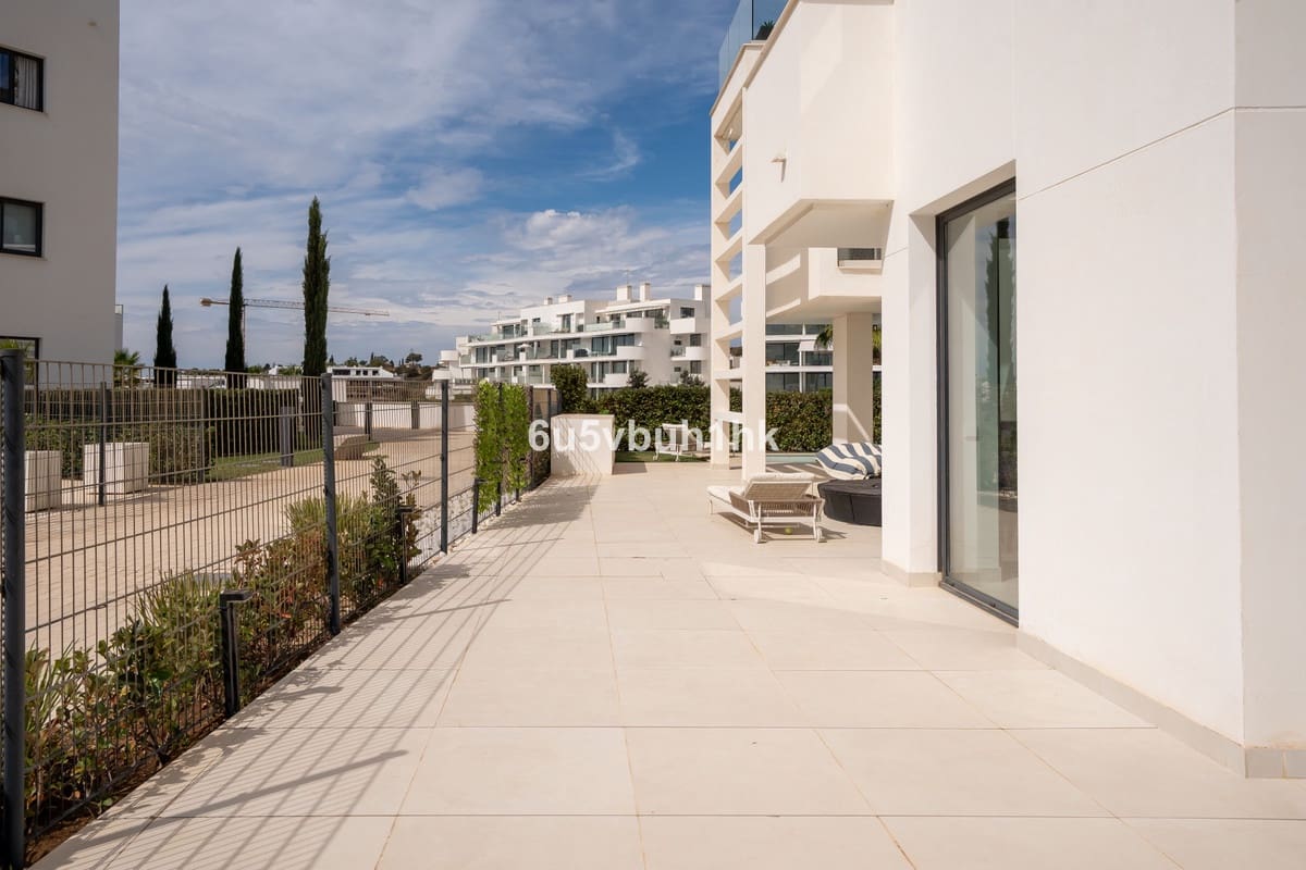 3 soveværelse Lejlighed til salg i Fuengirola med swimmingpool garage - € 795.000 (Ref: 9539985)