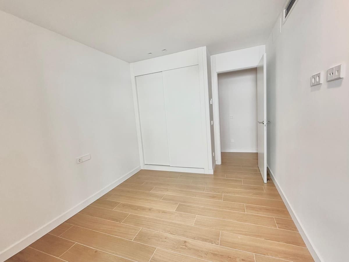 3 soveværelse Lejlighed til salg i Fuengirola med swimmingpool garage - € 795.000 (Ref: 9539986)