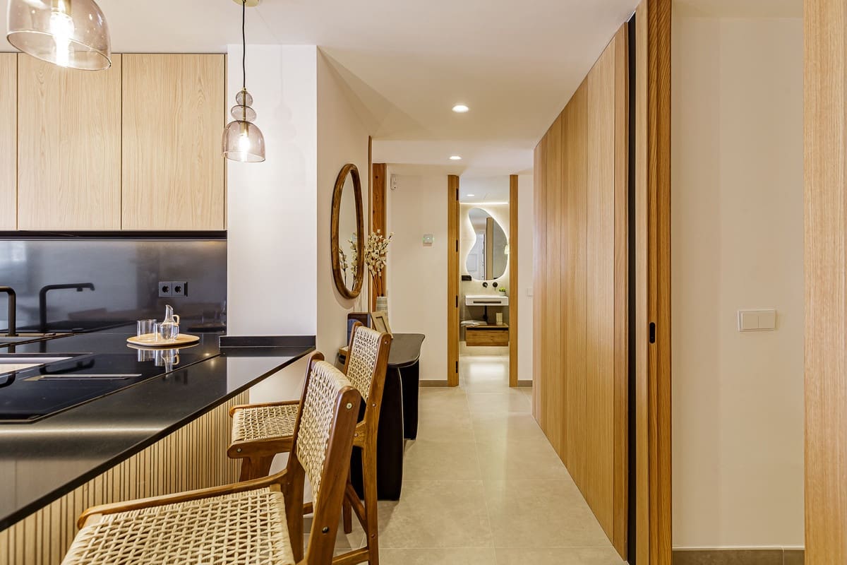 3 quarto Apartamento para venda em Nueva Andalucia com piscina - 795 000 € (Ref: 9539988)